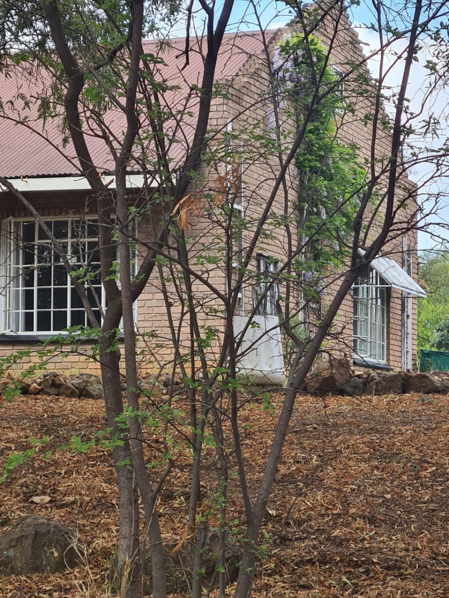 4 Bedroom Property for Sale in Deneysville Free State